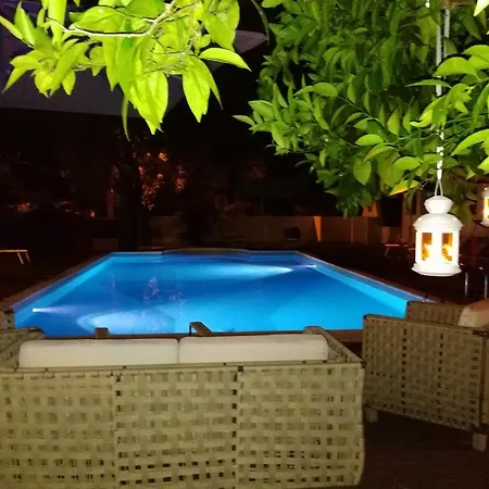 Çiftlik konaklama Malena