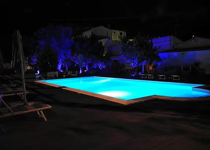 农家乐 Malena Amica